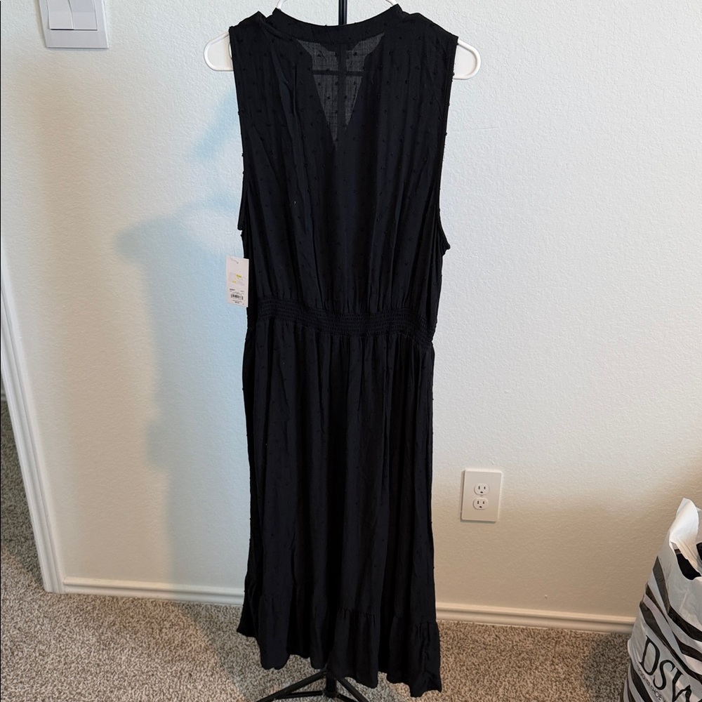 Croft & Barrow Black Sleeveless Midi Dress - Picture 6 of 6